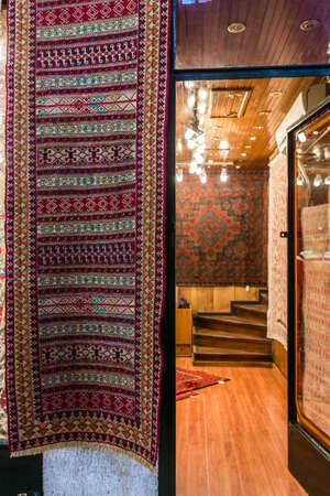 ISTANBUL, TURKEY - JUNE 22: Market stall at Grand Bazaar on June 22, 2015 in Istanbul, Turkeyのeditorial素材