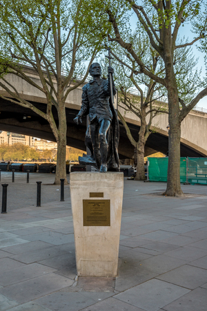 A statue of Laurence Olivier near National Theatre in South Bank, London, Englandのeditorial素材