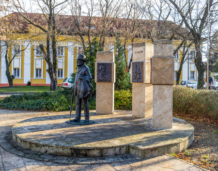 Panoramic view of Lake Balaton and promenade footpath along its southern coast, Balatonfoldvar, Hungaryのeditorial素材