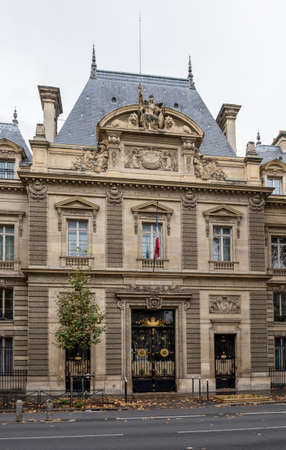 Narrow staircases and narrow entrance into the crypt of Deportation Martyrs memorial, Paris, Franceのeditorial素材