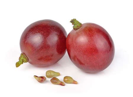 red grapes isolated on white backgroundの写真素材