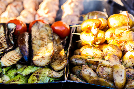 Freshly cooked grilled vegetables, tomatoes, mushrooms, eggplant, pepper ...の写真素材