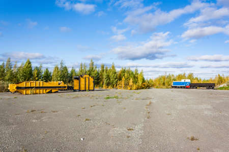 Old equipment for the extraction of iron ore in a quarry