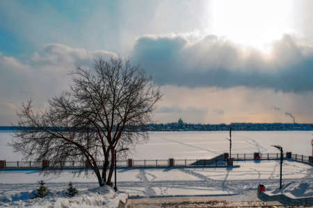 Winter city landscape in the parkの写真素材
