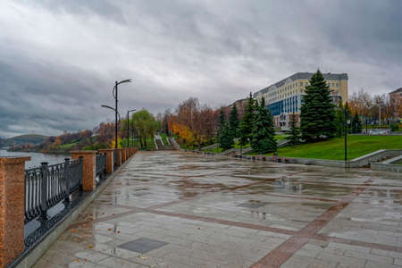 Embankment of the city pond on a rainy autumn day Nizhny Tagil Sverdlovsk region Uralの写真素材