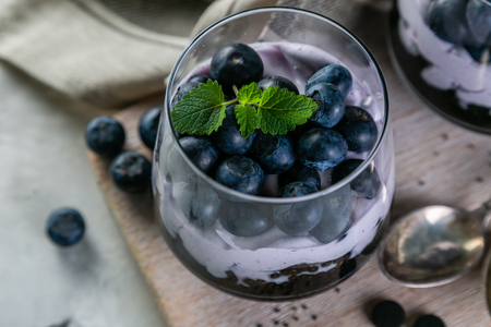 Detox activated charcoal chia pudding breakfast with blueberriesの写真素材