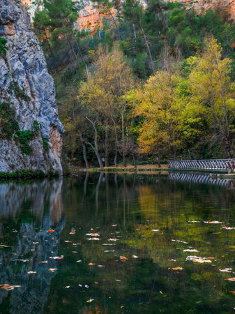 Lake of the Mirror (Lago del Espejo) in the Nature Park of Monasterio de Piedra, Aragon, Spain.の写真素材