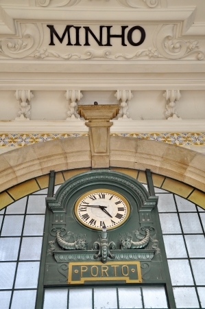Great clock of Porto railway stationのeditorial素材