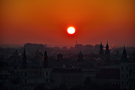 Sunrise over Budapest, Hungaryの写真素材