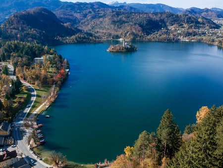 Island with a church in Bled, Sloveniaの写真素材
