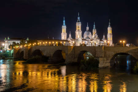 Basilica of Our Lady of Pillar in Zaragoza, Spain, Europeの写真素材