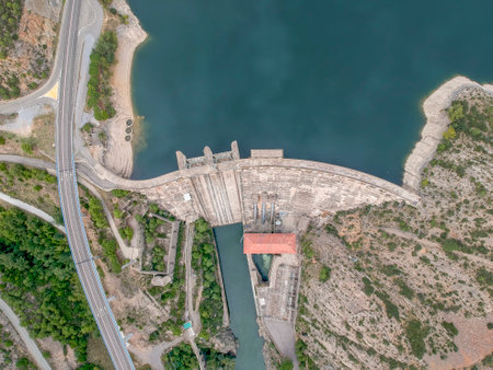 Dam at Segre river, Oliana, Spainの写真素材