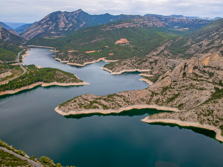 Dam at Segre river, Oliana, Spainの写真素材