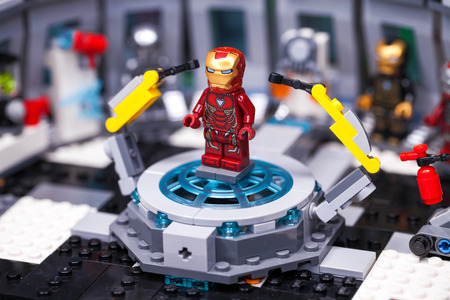 RUSSIA, SAMARA, DECEMBER 18, 2019. Constructor Lego Super Heroes  - Iron Man Laboratoryのeditorial素材