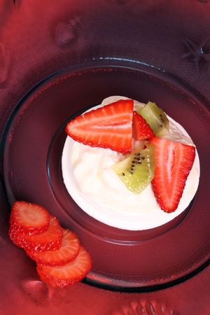 pavlova Meringue  tradiitional australian dish in mini form の写真素材