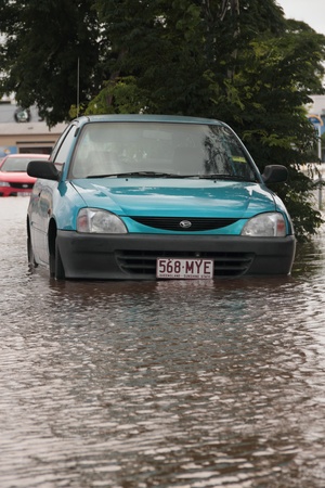 BRISBANE, AUSTRALIA - JAN 12 : Flood  Brisbane  Queensland declared natural disater January 12, 2011 in Brisbane, Australia のeditorial素材