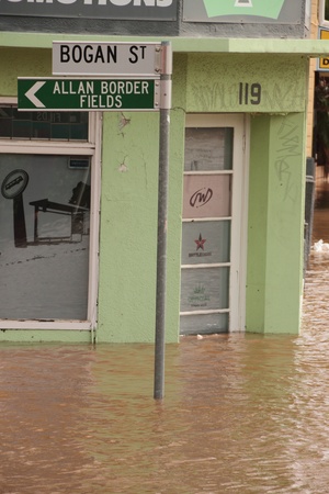 BRISBANE, AUSTRALIA - JAN 12 : Flood  Brisbane  Queensland declared natural disater January 12, 2011 in Brisbane, Australia のeditorial素材