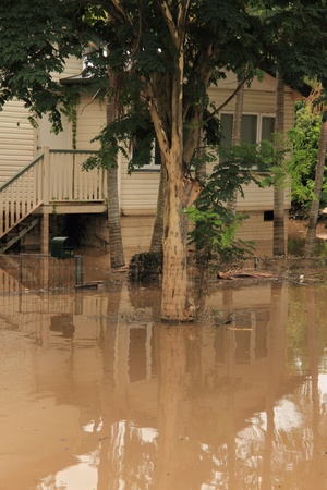 BRISBANE, AUSTRALIA - JAN 13 : Flood  Brisbane  Rosalie area Queensland declared natural disater January 13, 2011 in Brisbane, Australia のeditorial素材