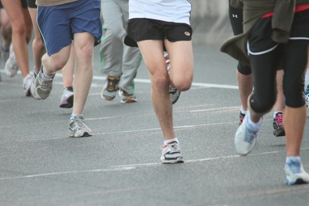 BRISBANE, AUSTRALIA - SEPTEMBER 02 : Unidentified runners  participating in the "Bridge to Brisbane" charity fun run on September 02, 2012 in Brisbane, Australiaのeditorial素材