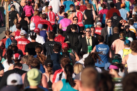BRISBANE, AUSTRALIA - SEPTEMBER 02 : Unidentified runners  participating in the Bridge to Brisbane charity fun run on September 02, 2012 in Brisbane, Australiaのeditorial素材
