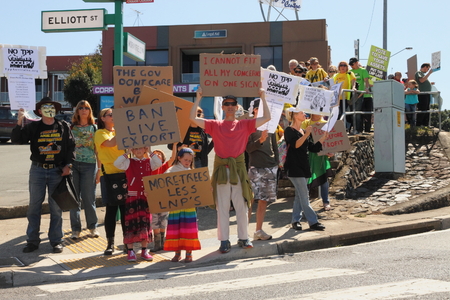 CABOOLTURE, AUSTRALIA - AUGUST 30: Unidentified protesters with anti LNP government signs at March Australia Rally August 30, 2014 in Caboolture, Australiaのeditorial素材