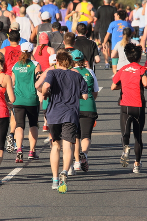 BRISBANE, AUSTRALIA - SEPTEMBER 07 : Unidentified runners  participating in the "Bridge to Brisbane" charity fun run on September 07, 2014 in Brisbane, Australiaのeditorial素材
