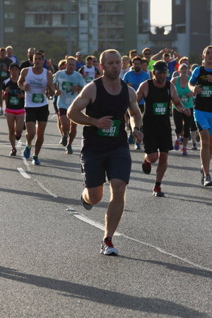 BRISBANE, AUSTRALIA - SEPTEMBER 07 : Unidentified runners  participating in the "Bridge to Brisbane" charity fun run on September 07, 2014 in Brisbane, Australiaのeditorial素材