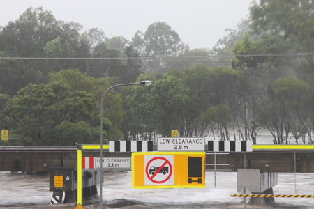 MORAYFIELD, AUSTRALIA - FEBRUARY 20: Cyclone Marcia causing flash flooding across roads on Feburay 20, 2015 in Morayfield, Australiaのeditorial素材