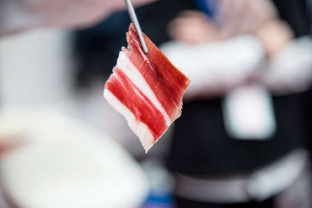 Cutting iberian ham