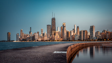 Chicago skyline at nightの写真素材