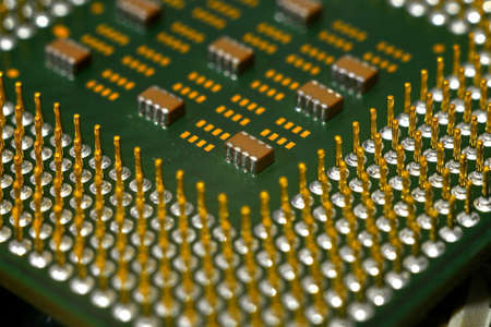 Electronic chip and standard inscriptions of resistors and condensers