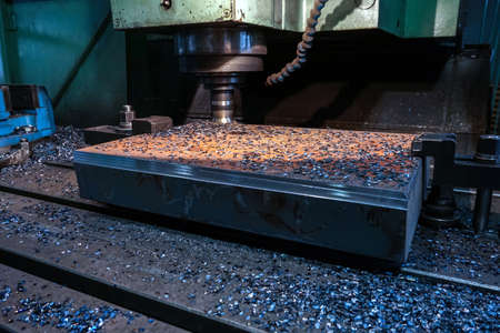 Milling keyway shaft on the CNC machine.
