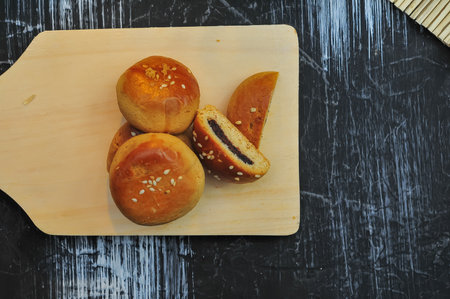 Black bean cake is a snack that is much sought after by consumers, because this snack is very tasty...