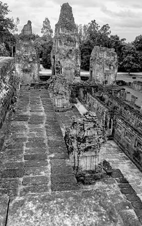 The ruins of angkor watの写真素材