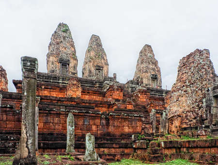 The ruins of angkor watの写真素材