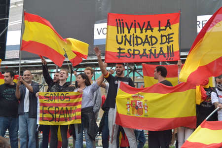 People protesting in Catalonia for the right to vote for the referendumのeditorial素材