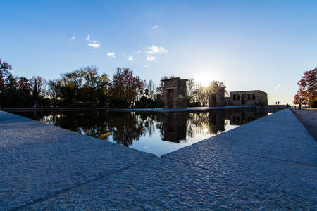 sunset at the egyptian temple Debod in madridの写真素材