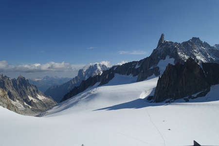 mont blanc refugeの写真素材