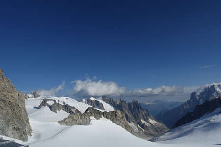 mont blanc refugeの写真素材