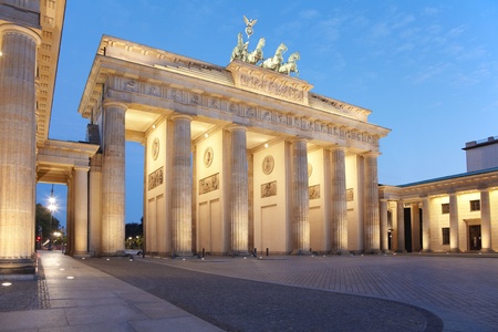 Brandenburg gate at night, Berlin, Germanyのeditorial素材