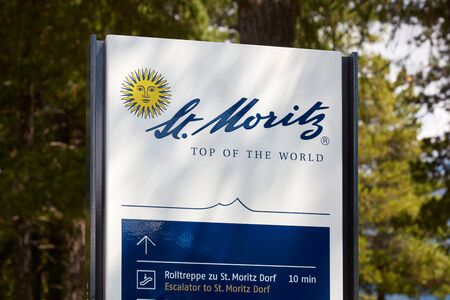 SANKT MORITZ, SWITZERLAND - AUGUST 16, 2018: Information sign with city logo in a sunny summer day in Sankt Moritz, Switzerlandのeditorial素材