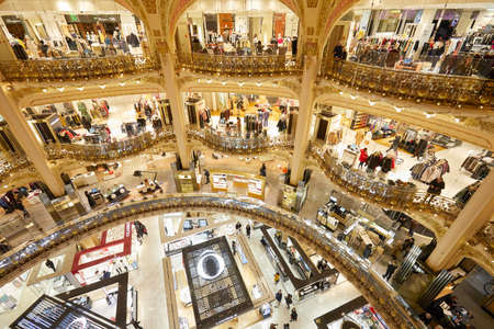 PARIS - NOVEMBER 6, 2019: Galeries Lafayette interior with Lancome and Clarins shops in Parisのeditorial素材