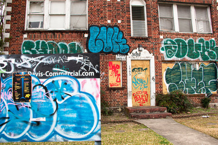 HOUSTON, TEXAS - March, 2022: 
 House and abandoned walls with grafitti over themのeditorial素材