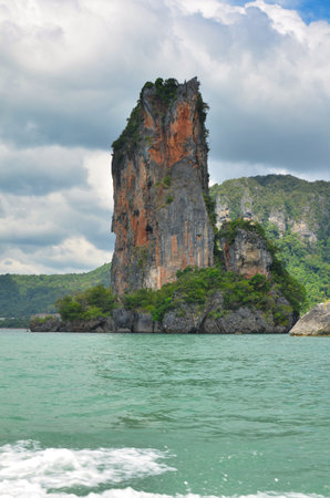 Rock on coast of Thailand beautiful water nature . High quality photoの写真素材