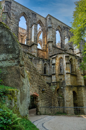 A view of the ruins of Oybin Monastery in Saxonyの写真素材