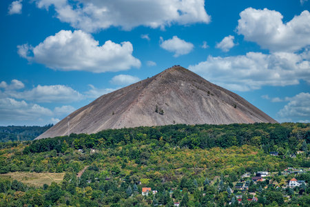 A view of the spoil heap in Sangerhausen during the public climb up the heap in August.