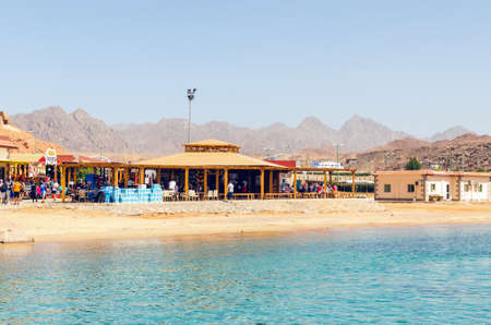 Sharm El Sheikh, Egypt May 08, 2019: View from the sea, people in the port of Sharm El Sheikhのeditorial素材