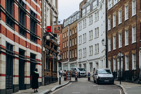 London, United Kingdom - September 25, 2023: beautiful City district in London, on an autumn warm dayのeditorial素材