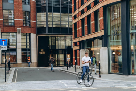 London, United Kingdom - September 25, 2023: beautiful City district in London, on an autumn warm dayのeditorial素材