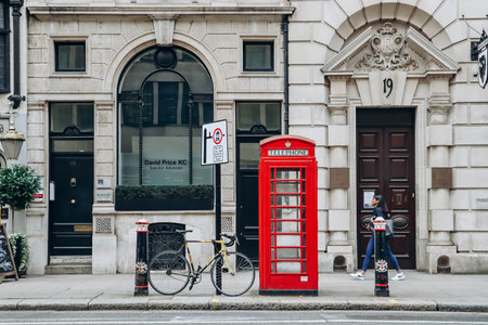 London, United Kingdom - September 25, 2023: beautiful City district in London, on an autumn warm dayのeditorial素材